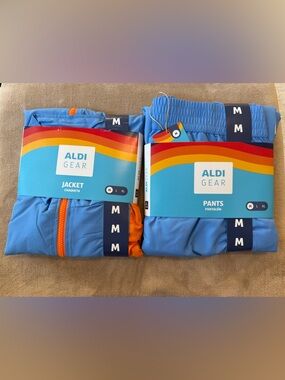ALDI GEAR 2026 Light Blue Track Jacket & Pants Windbreaker Set